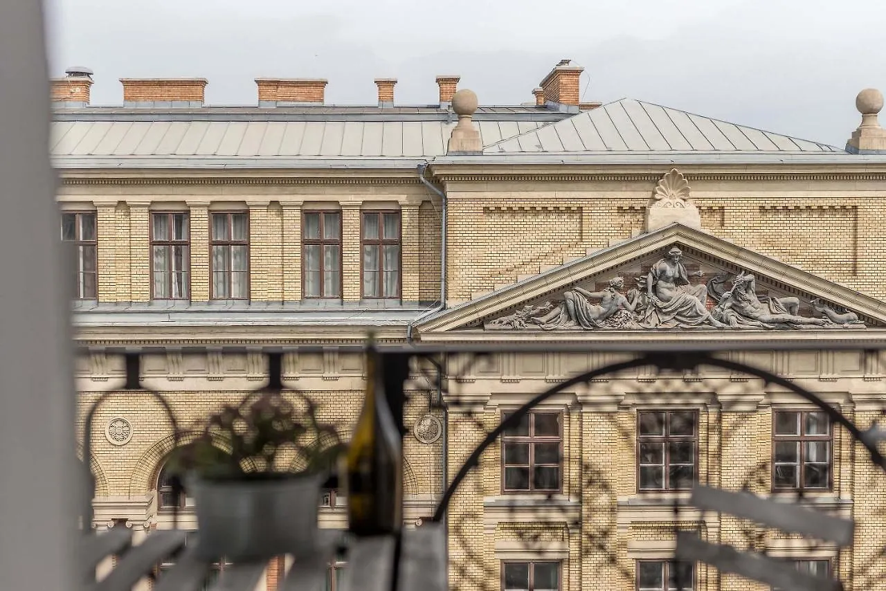 Astoria Balcony Apartment Будапешт